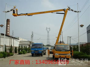 18米路灯维修车与重汽38米云梯车价格及厂家解析